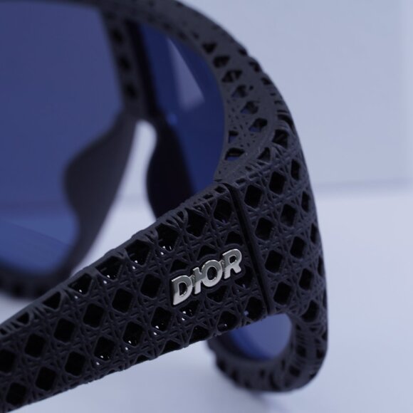 Final Price! Dior DIOR3D M1U 11B0 Black/Blue Sunglasses - Picture 3 of 9